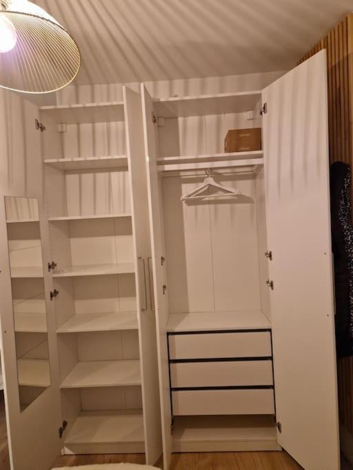 Flat Apartment แซงต์-เดอนี ภายนอก รูปภาพ